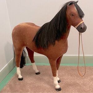 EUC Vintage American Girl Chestnut Horse + English Saddle & Pad 🐎
